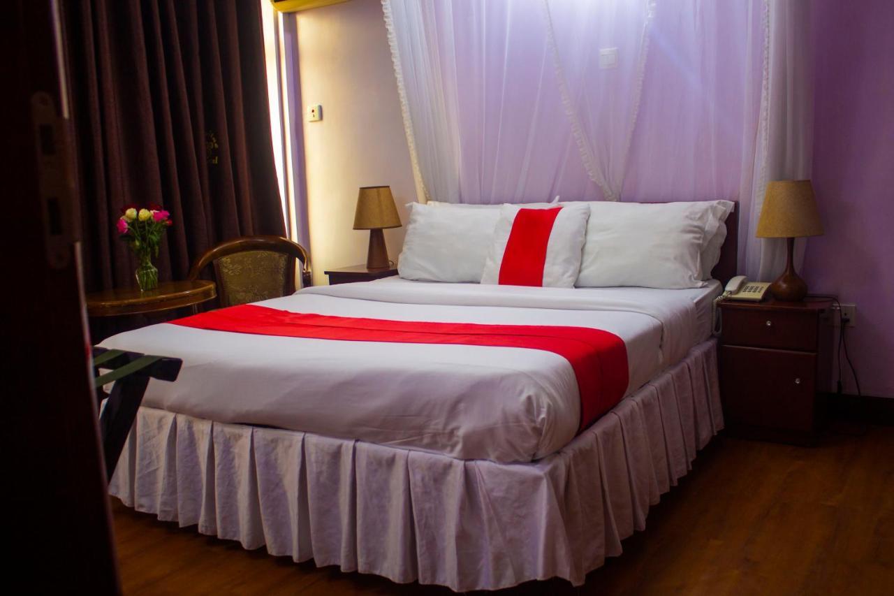 New Hotel Aquiline 아루샤 외부 사진