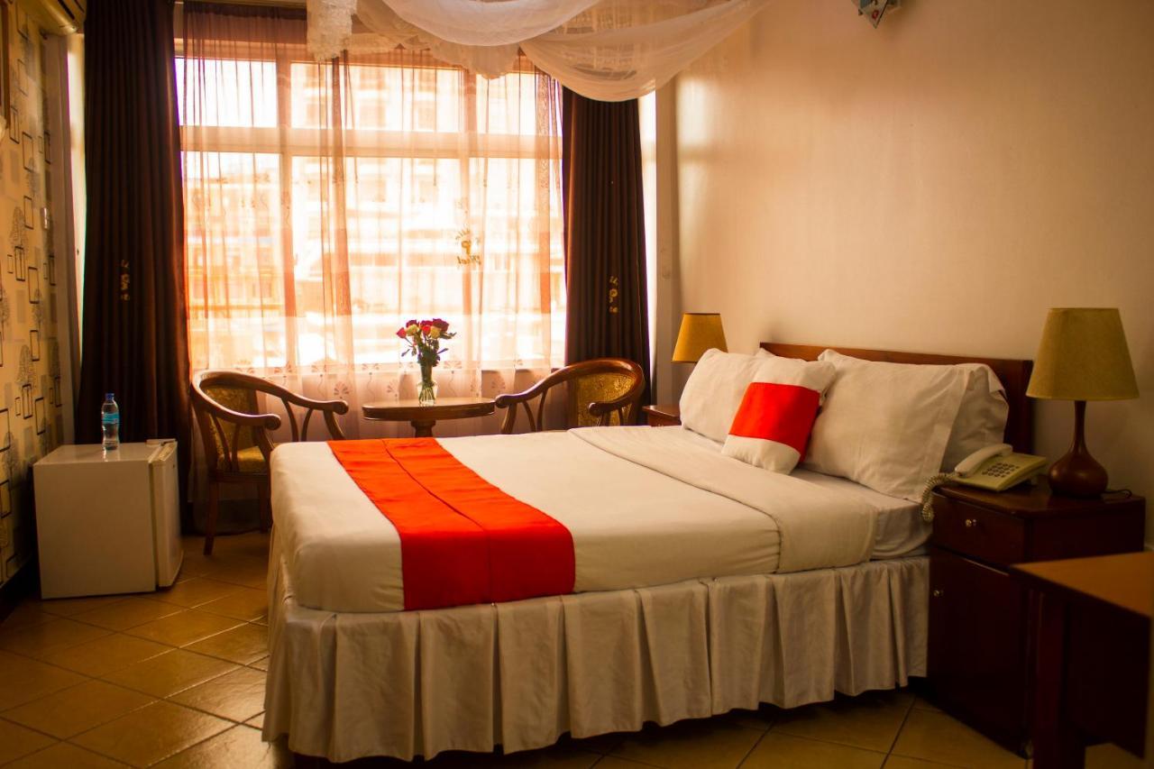 New Hotel Aquiline 아루샤 외부 사진