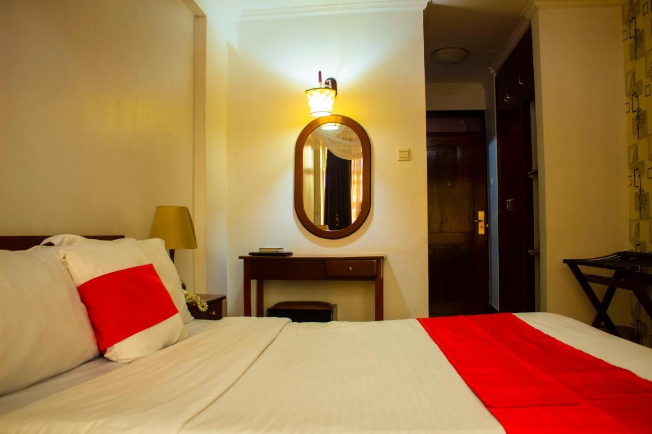 New Hotel Aquiline 아루샤 외부 사진