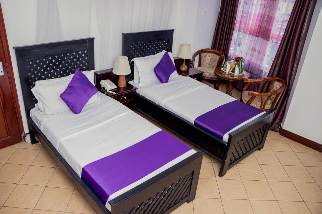 New Hotel Aquiline 아루샤 외부 사진